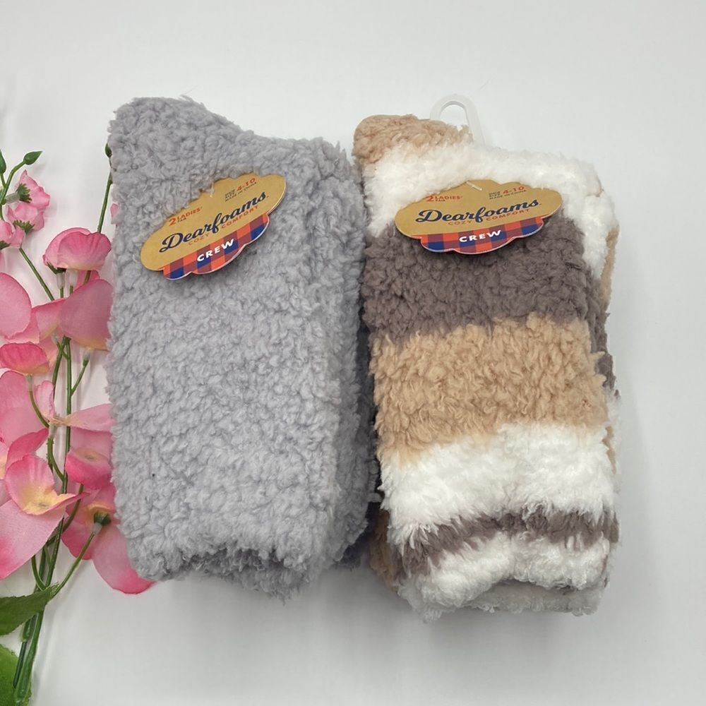 WOMEN’S DEARFOAMS Ultra Fuzzy Crew Slipper Socks 2, 2-Packs Shoe Size 4-10